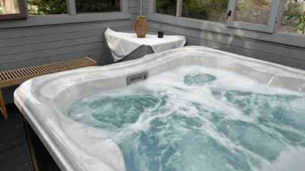 Gîte familial avec jacuzzi en Touraine Gîte familial avec jacuzzi en Touraine